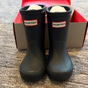 Hunter Kids First Classic Navy Boots (baby/toddler)